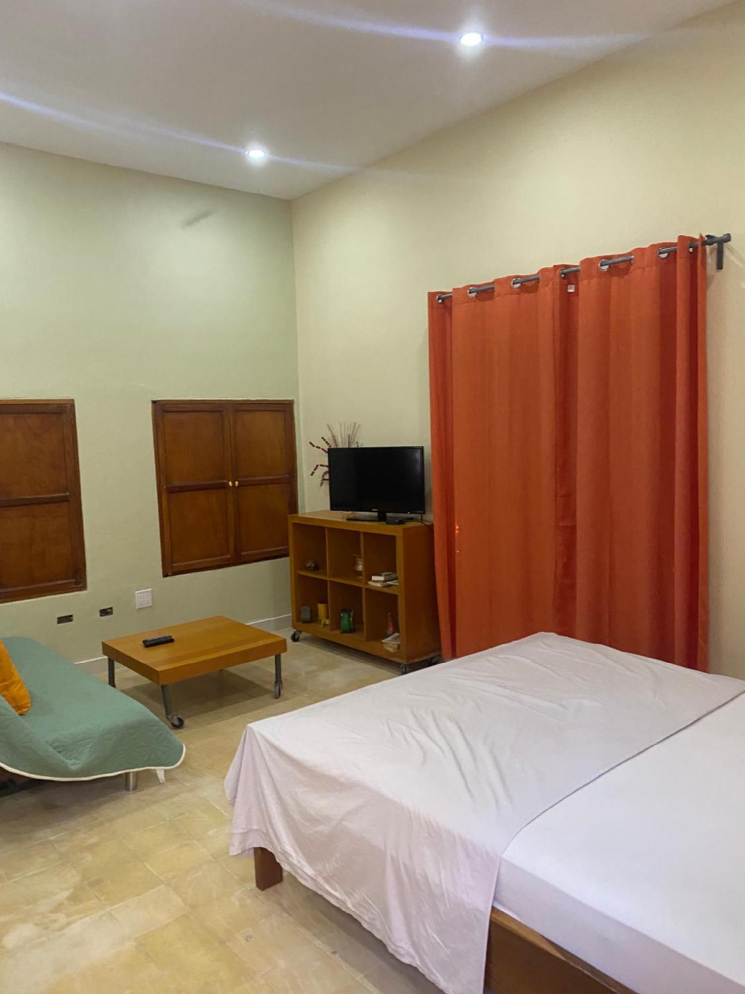 Apartamentos Casa Amarilla Granada Buitenkant foto