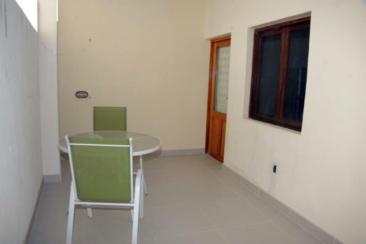Apartamentos Casa Amarilla Granada Buitenkant foto